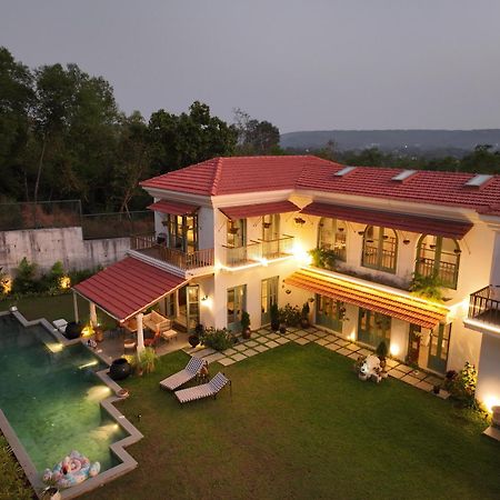 Casa Azul- Luxury 4Bhk Assagao With Private Pool Villa Vagator Ngoại thất bức ảnh