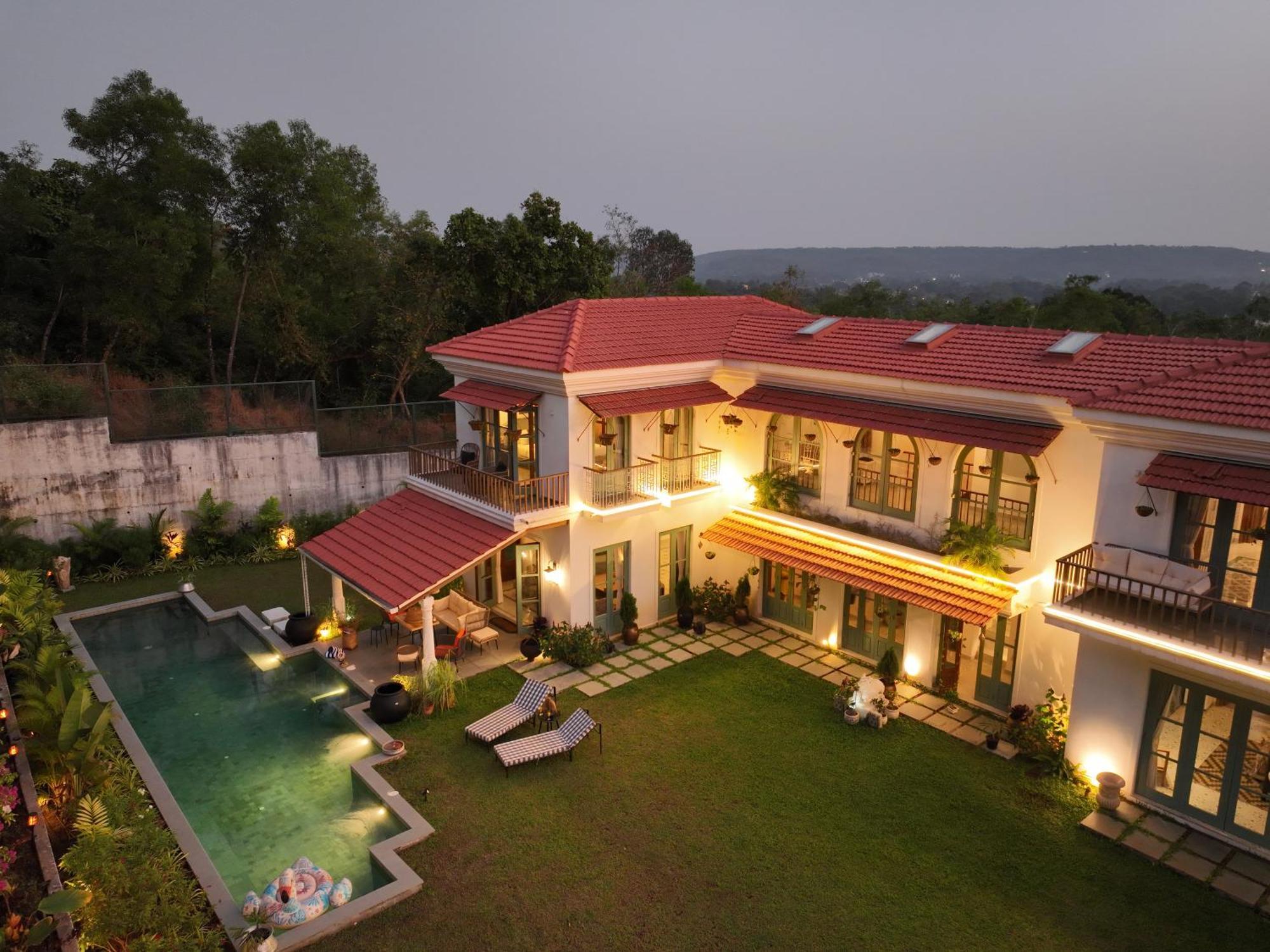 Casa Azul- Luxury 4Bhk Assagao With Private Pool Villa Vagator Ngoại thất bức ảnh