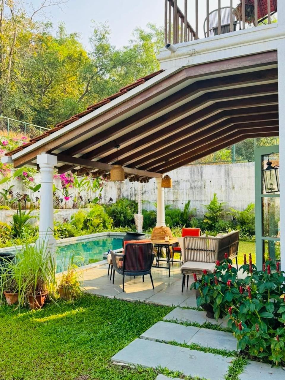 Casa Azul- Luxury 4Bhk Assagao With Private Pool Villa Vagator Ngoại thất bức ảnh
